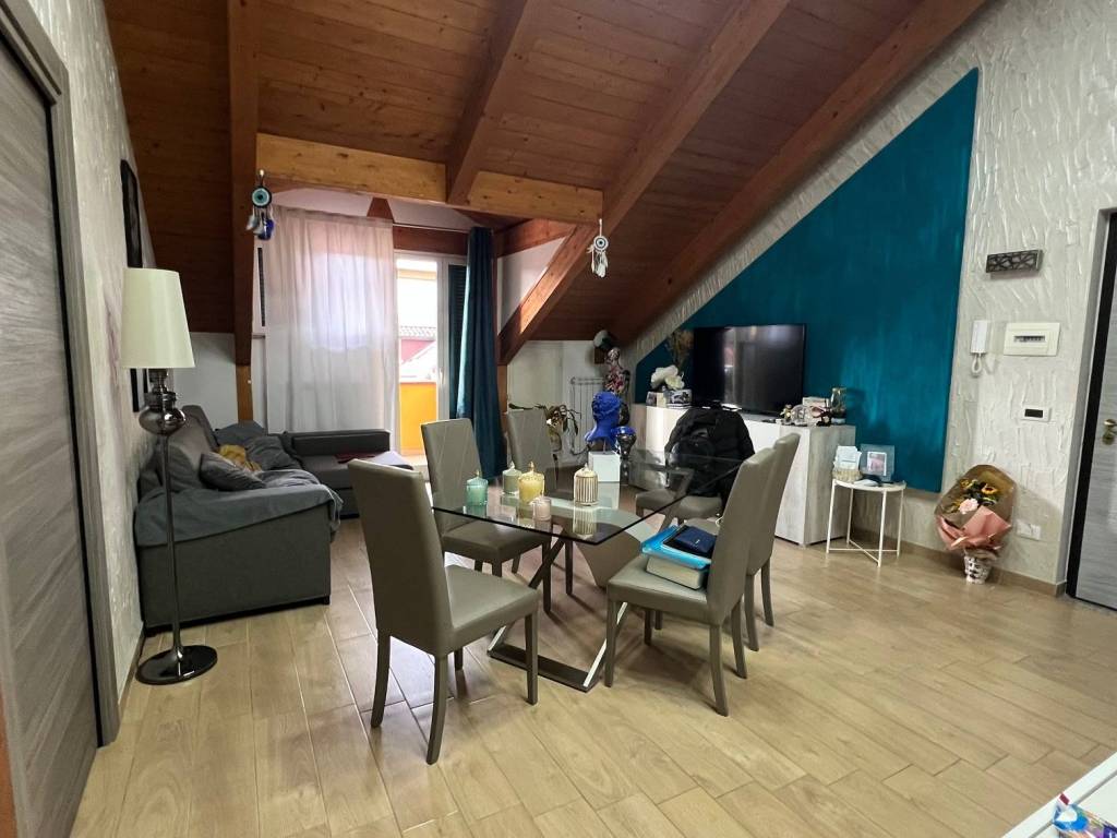 appartamento in vendita a Giugliano in Campania