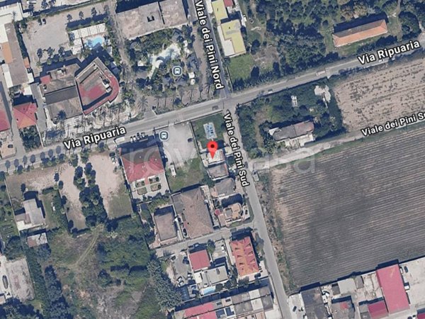 casa indipendente in vendita a Giugliano in Campania in zona Varcaturo