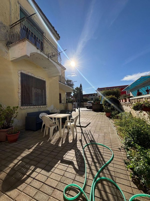 appartamento in vendita a Giugliano in Campania in zona Lago Patria