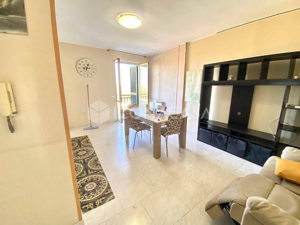 appartamento in vendita a Giugliano in Campania in zona Varcaturo