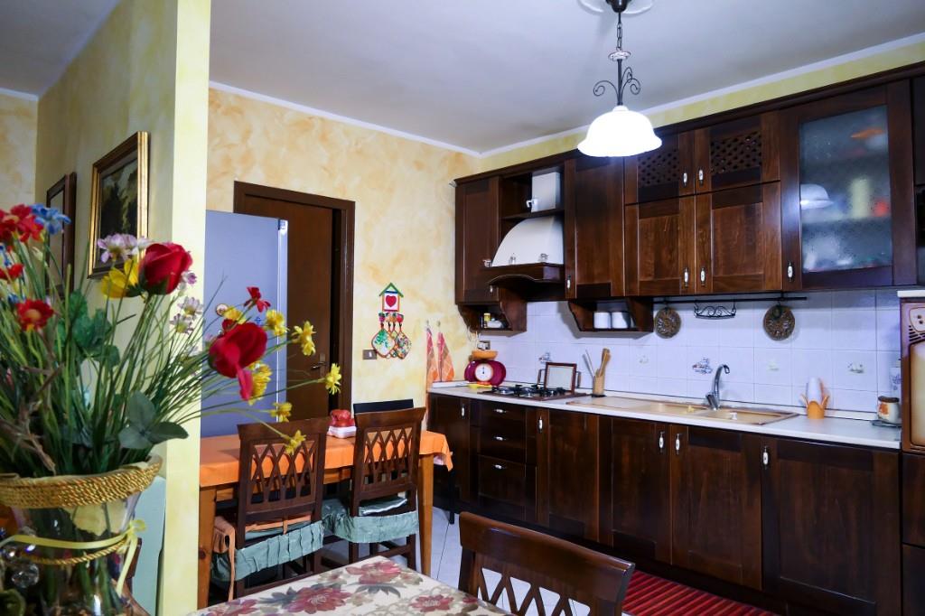 appartamento in vendita a Giugliano in Campania