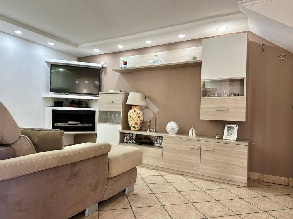 appartamento in vendita a Giugliano in Campania