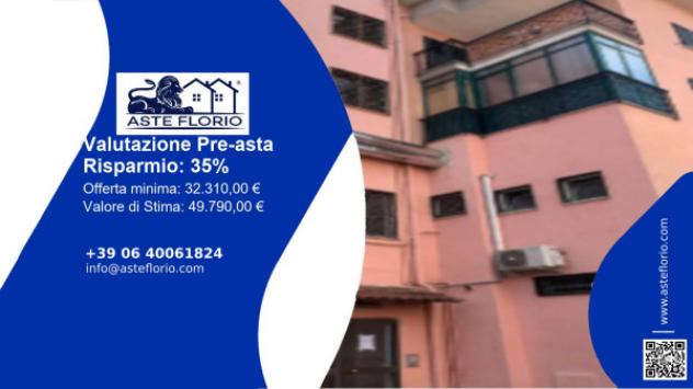 locale commerciale in vendita a Giugliano in Campania