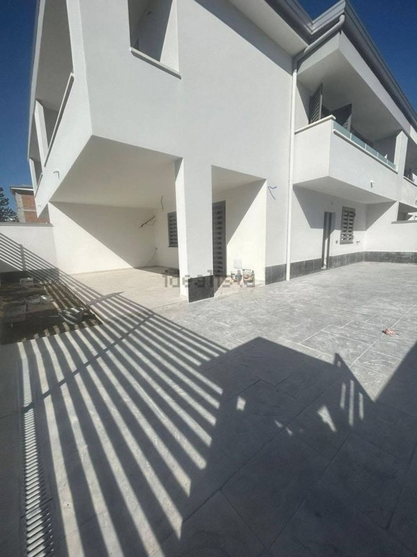 casa indipendente in vendita a Giugliano in Campania in zona Casacelle
