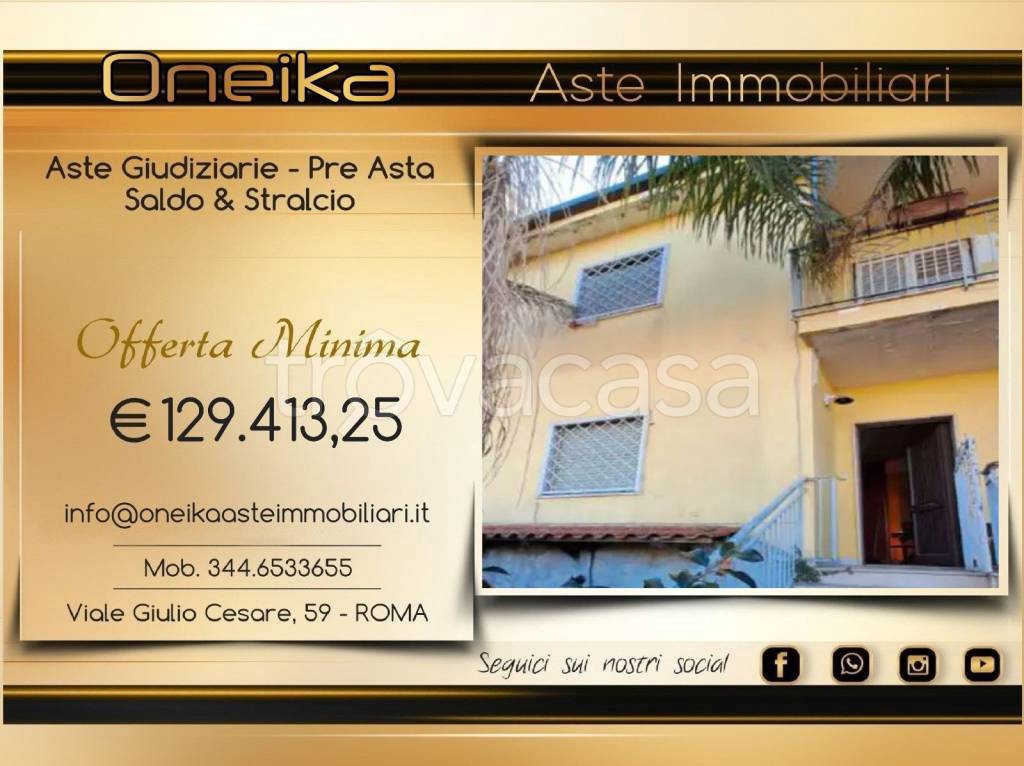 casa indipendente in vendita a Giugliano in Campania in zona Lago Patria