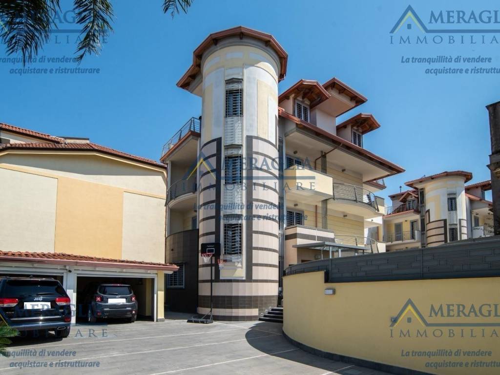 casa indipendente in vendita a Giugliano in Campania
