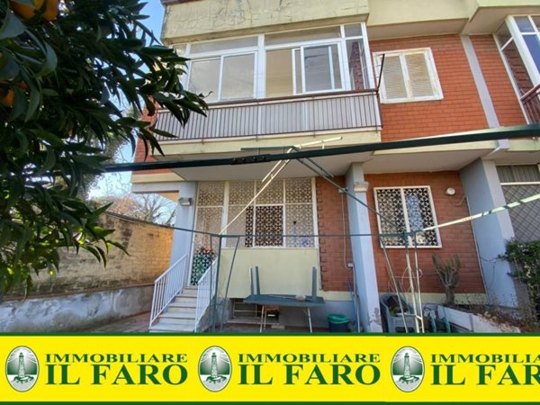 casa indipendente in vendita a Giugliano in Campania