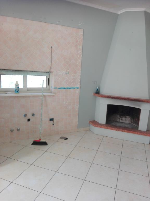 appartamento in vendita a Giugliano in Campania in zona Varcaturo