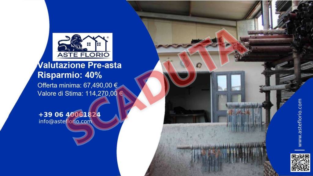 negozio in vendita a Giugliano in Campania in zona Casacelle