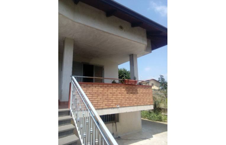 casa indipendente in vendita a Giugliano in Campania