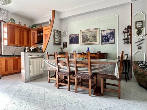 appartamento in vendita a Giugliano in Campania