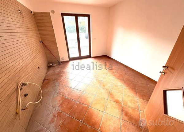 appartamento in vendita a Giugliano in Campania