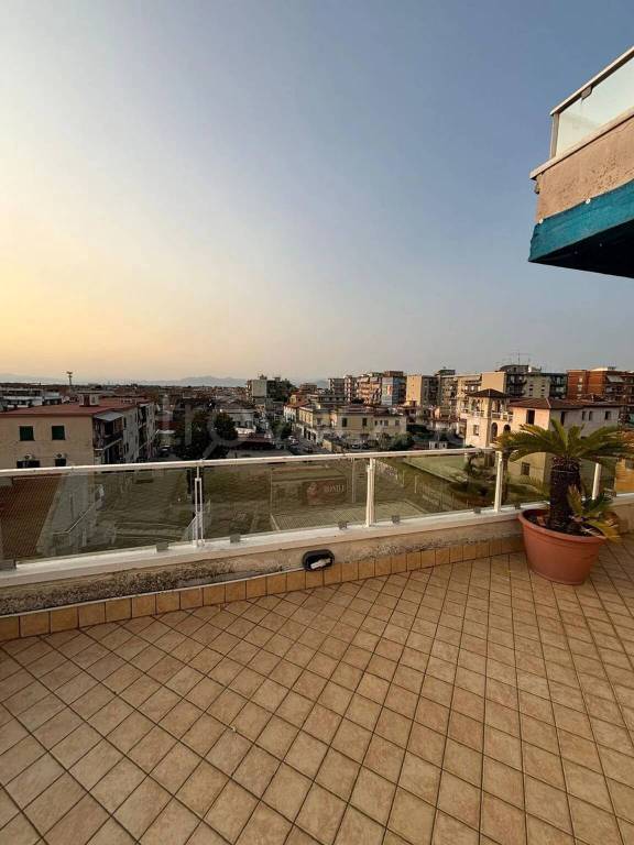 appartamento in vendita a Giugliano in Campania