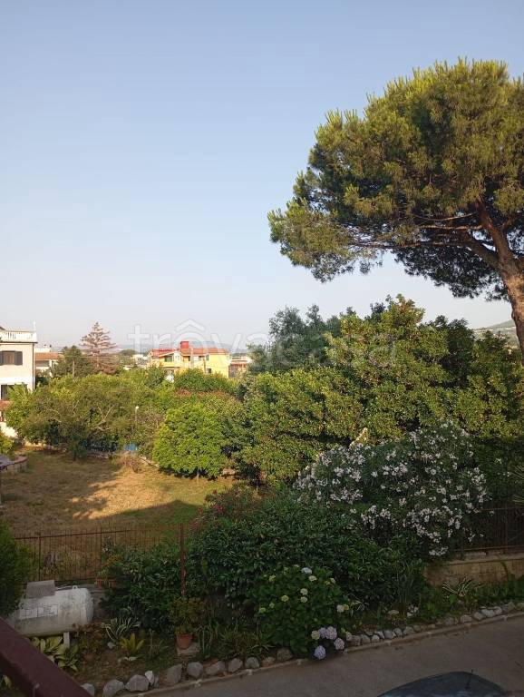 casa indipendente in vendita a Giugliano in Campania in zona Licola