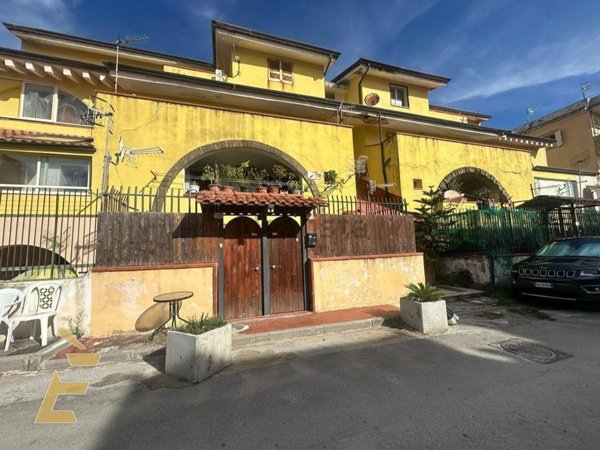 appartamento in vendita a Giugliano in Campania in zona Casacelle