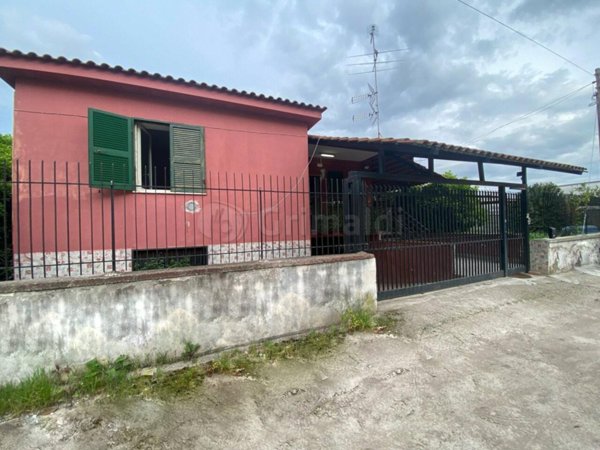 appartamento in vendita a Giugliano in Campania in zona Ponte Riccio