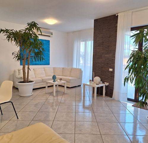 appartamento in vendita a Giugliano in Campania in zona Lago Patria