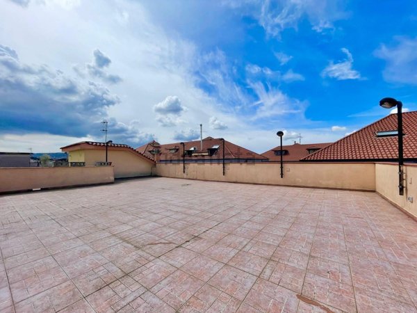 appartamento in vendita a Giugliano in Campania