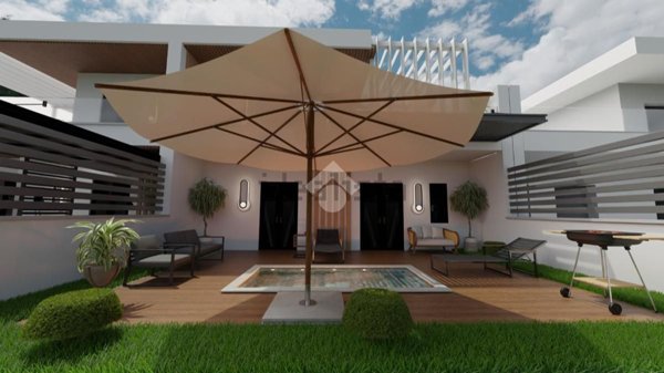 casa indipendente in vendita a Giugliano in Campania in zona Varcaturo