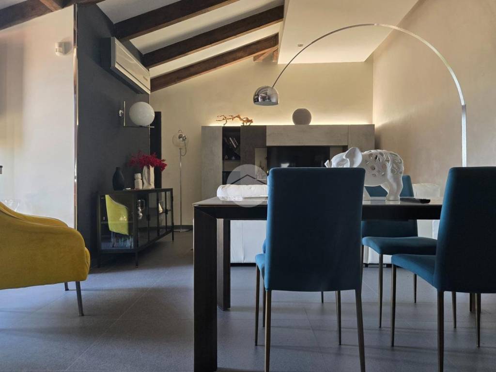 appartamento in vendita a Giugliano in Campania in zona Varcaturo