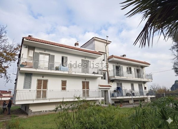 appartamento in vendita a Giugliano in Campania in zona Varcaturo