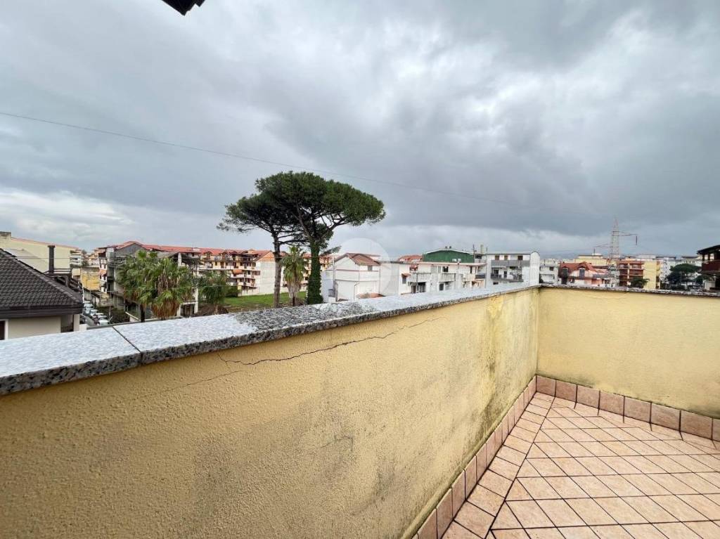 appartamento in vendita a Giugliano in Campania
