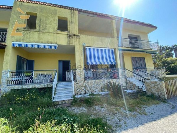 appartamento in vendita a Giugliano in Campania in zona Varcaturo