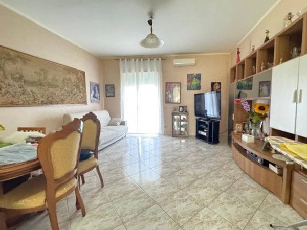 appartamento in vendita a Giugliano in Campania in zona Licola