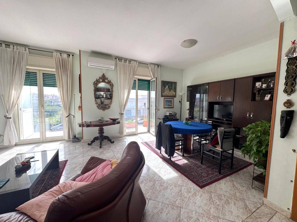 appartamento in vendita a Giugliano in Campania in zona Licola