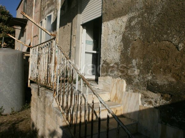 casa indipendente in vendita a Giugliano in Campania in zona Licola