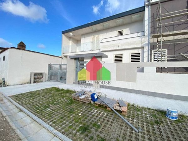 casa indipendente in vendita a Giugliano in Campania