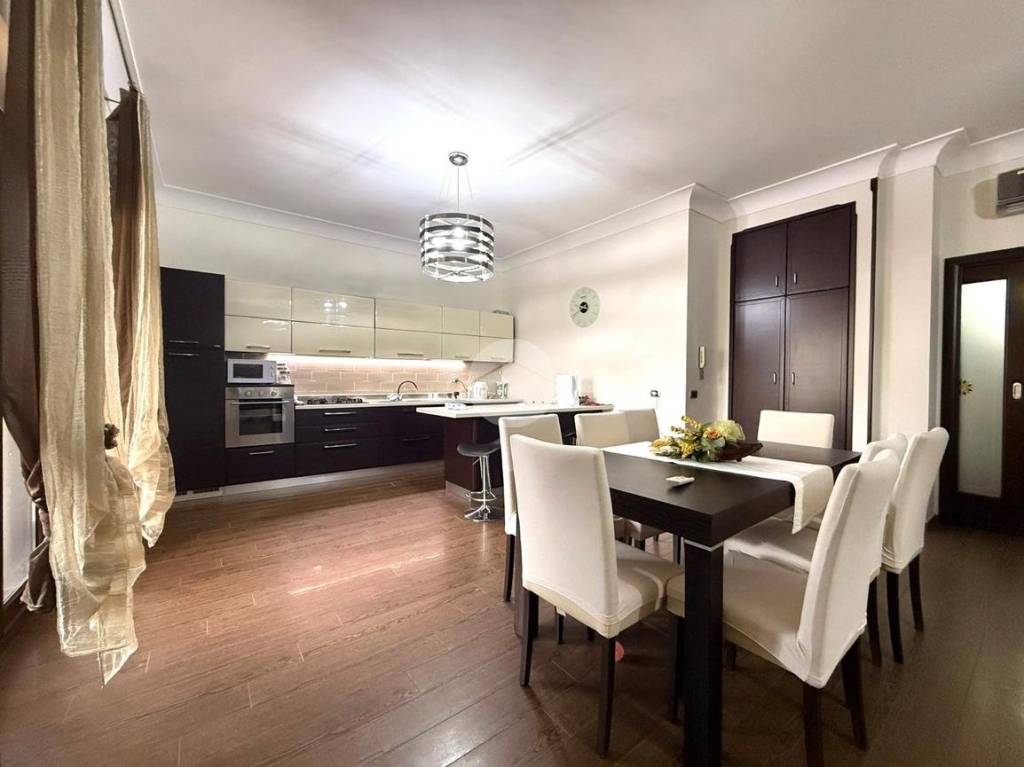 appartamento in vendita a Giugliano in Campania in zona Varcaturo