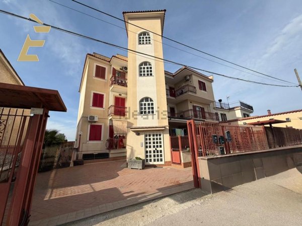 appartamento in vendita a Giugliano in Campania in zona Varcaturo