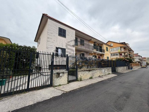 casa indipendente in vendita a Giugliano in Campania