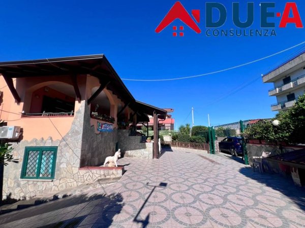 casa indipendente in vendita a Giugliano in Campania in zona Ponte Riccio