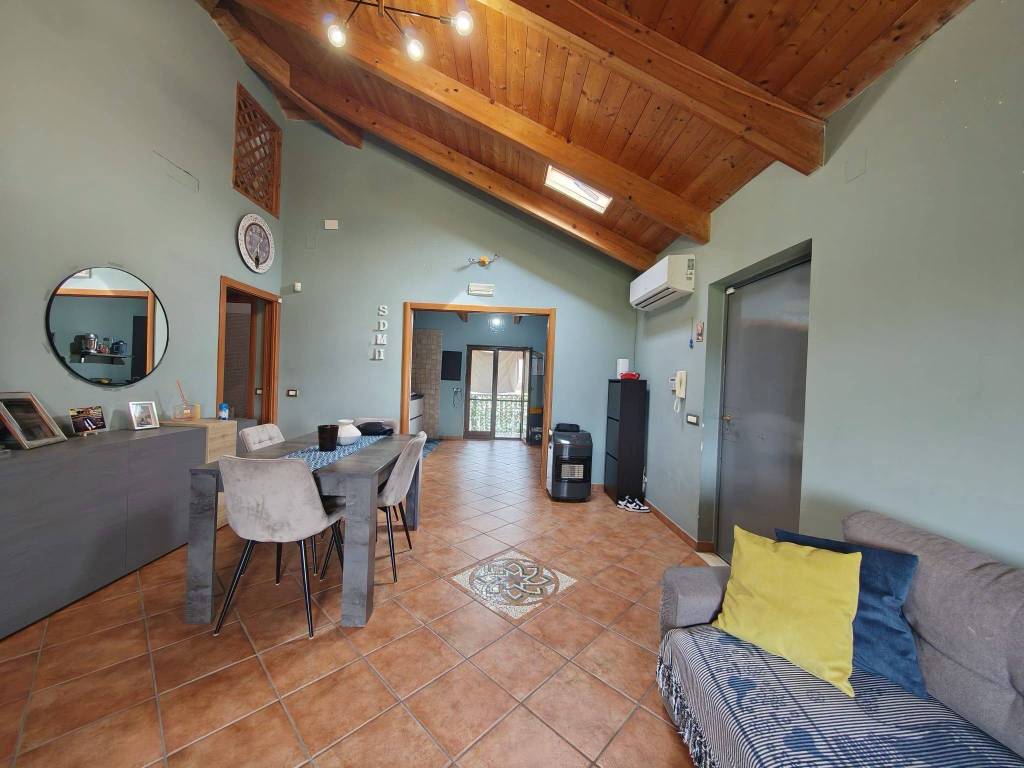 appartamento in vendita a Giugliano in Campania in zona Licola