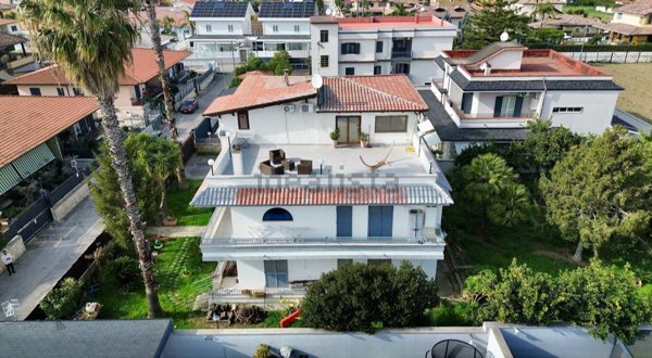 casa indipendente in vendita a Giugliano in Campania in zona Massariola / Amodio