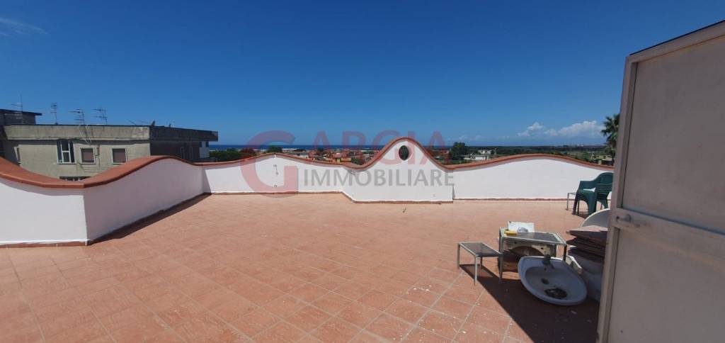 appartamento in vendita a Giugliano in Campania in zona Lago Patria