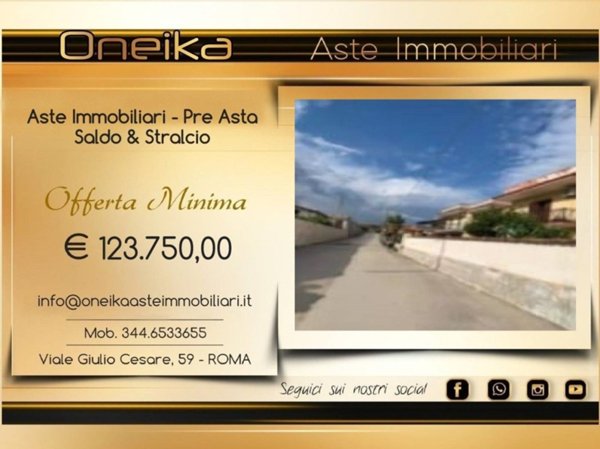 appartamento in vendita a Giugliano in Campania in zona Varcaturo