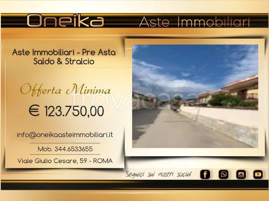 appartamento in vendita a Giugliano in Campania in zona Varcaturo