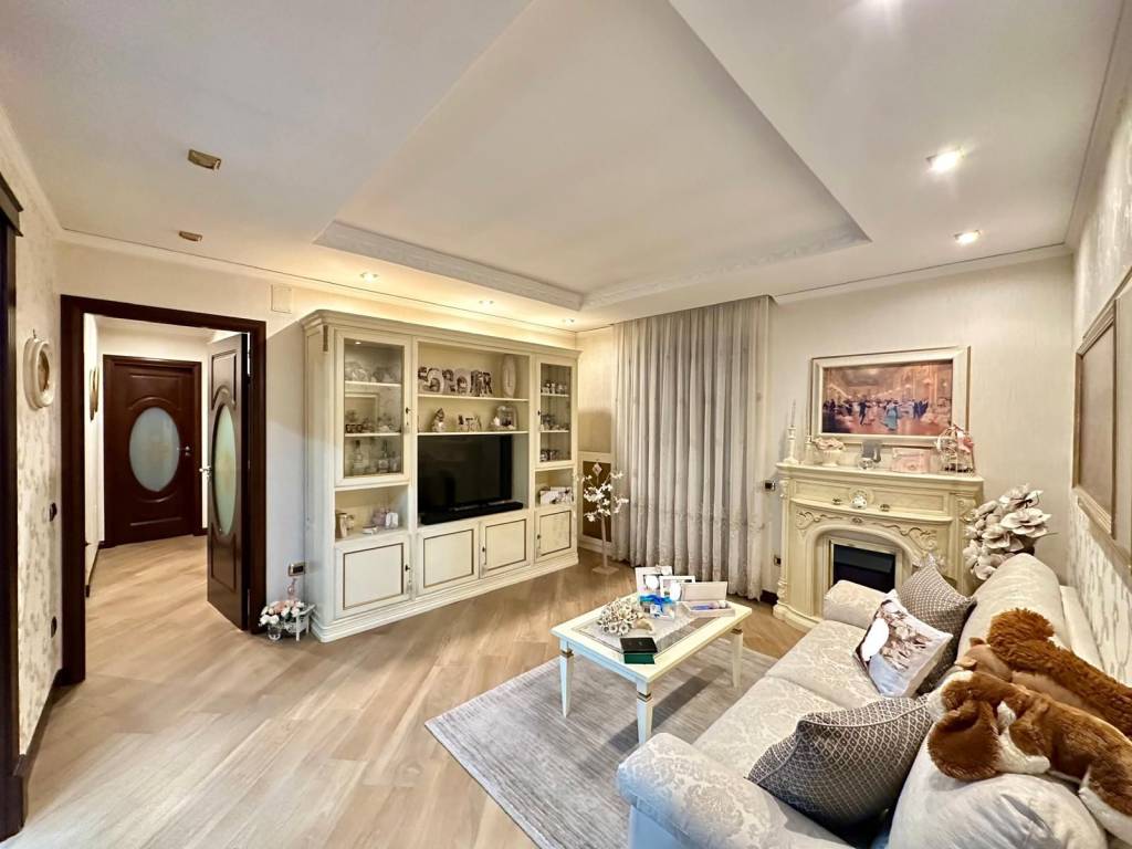 appartamento in vendita a Giugliano in Campania