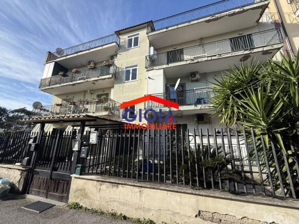 appartamento in vendita a Giugliano in Campania in zona Varcaturo