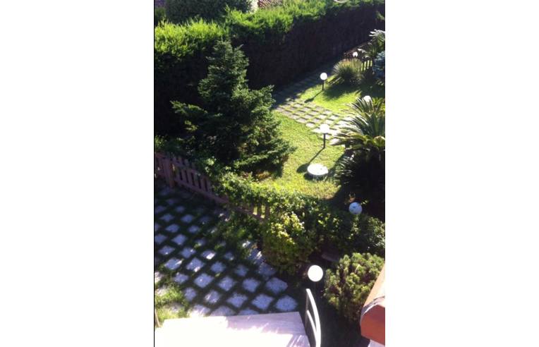 casa indipendente in vendita a Giugliano in Campania in zona Varcaturo