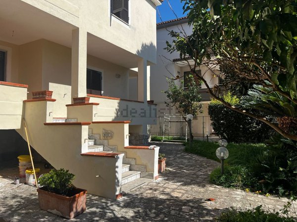 casa indipendente in vendita a Giugliano in Campania in zona Lago Patria