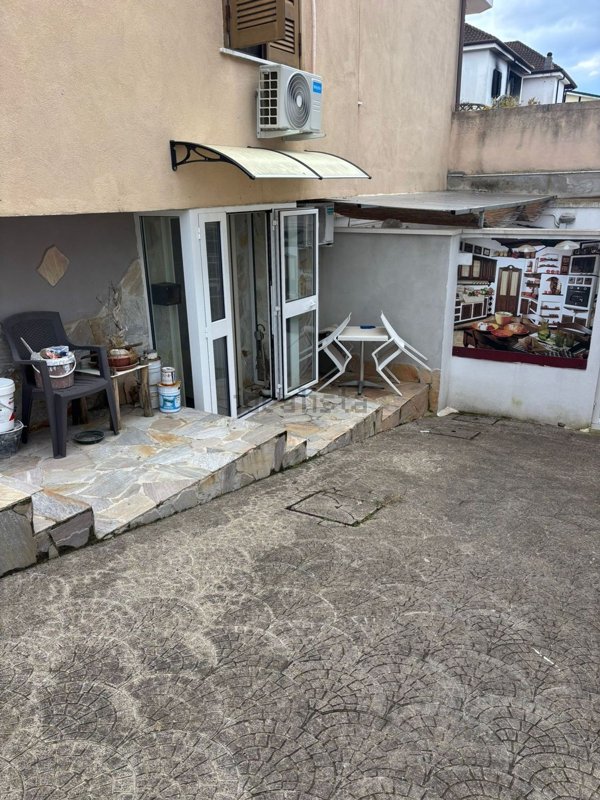 appartamento in vendita a Giugliano in Campania in zona Varcaturo