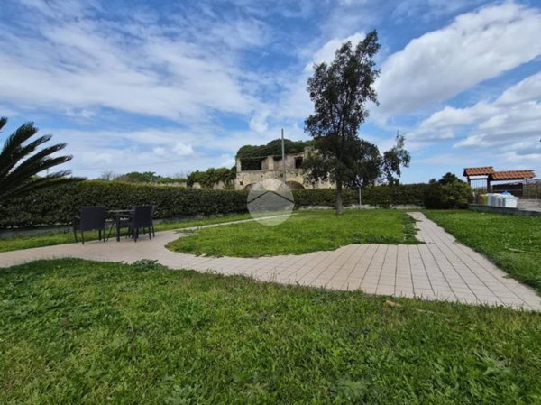 appartamento in vendita a Giugliano in Campania in zona Varcaturo