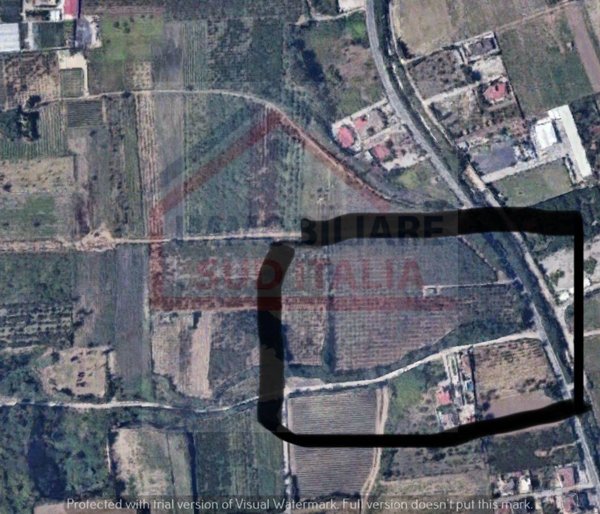 terreno agricolo in vendita a Giugliano in Campania in zona Varcaturo