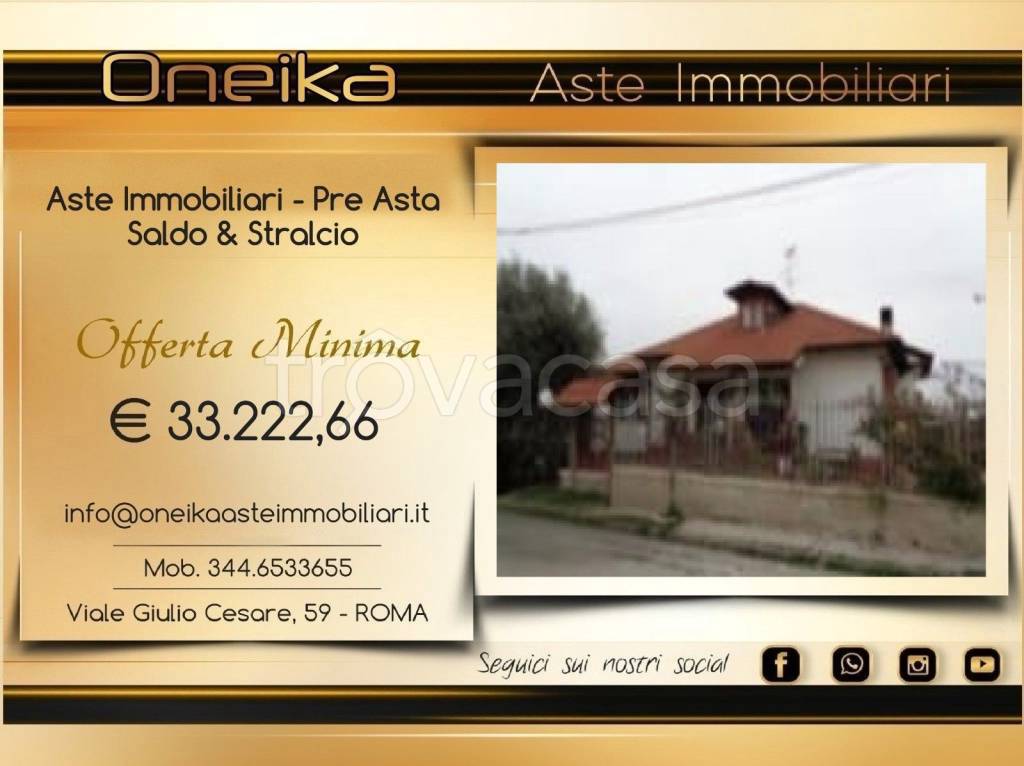 casa indipendente in vendita a Giugliano in Campania in zona Lago Patria