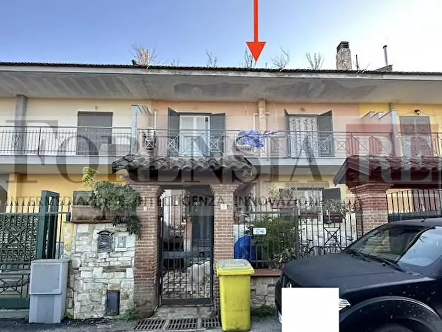 casa indipendente in vendita a Giugliano in Campania in zona Varcaturo