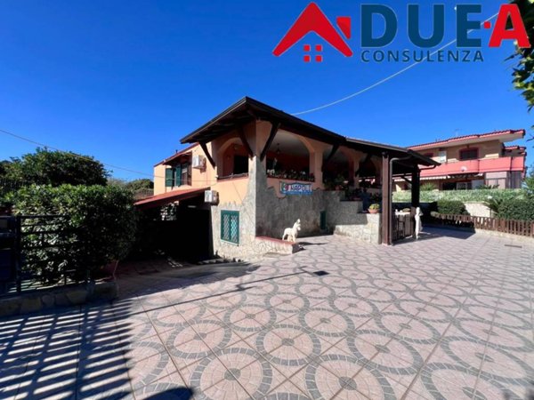 casa indipendente in vendita a Giugliano in Campania